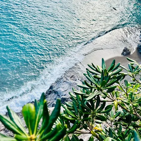 Villa Amare With And Breathtaking Views Ravello