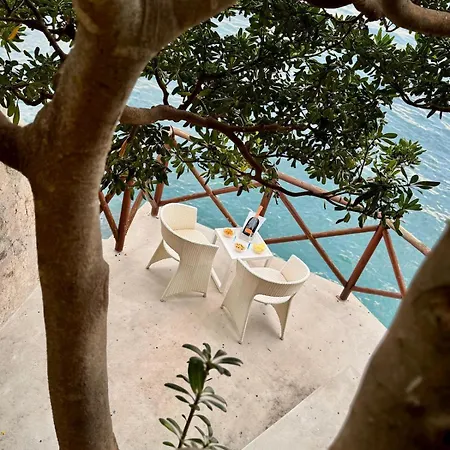 Amare With And Breathtaking Views *
